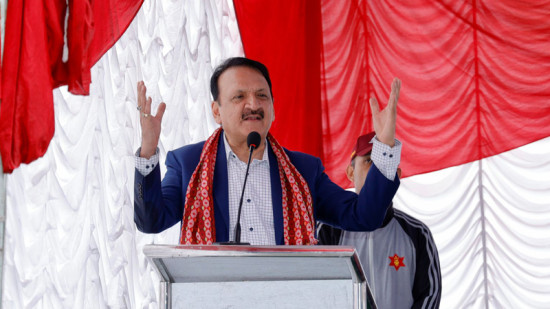 सेयर बजार स्वस्थकर बनाउन जरुरी छ: अर्थमन्त्री महत